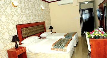 Sky Ways Hotel Dubai Bagian luar foto